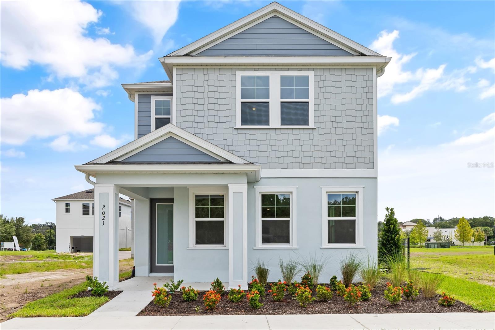 Listing photo id 0 for 2021 Amelia Bay Place