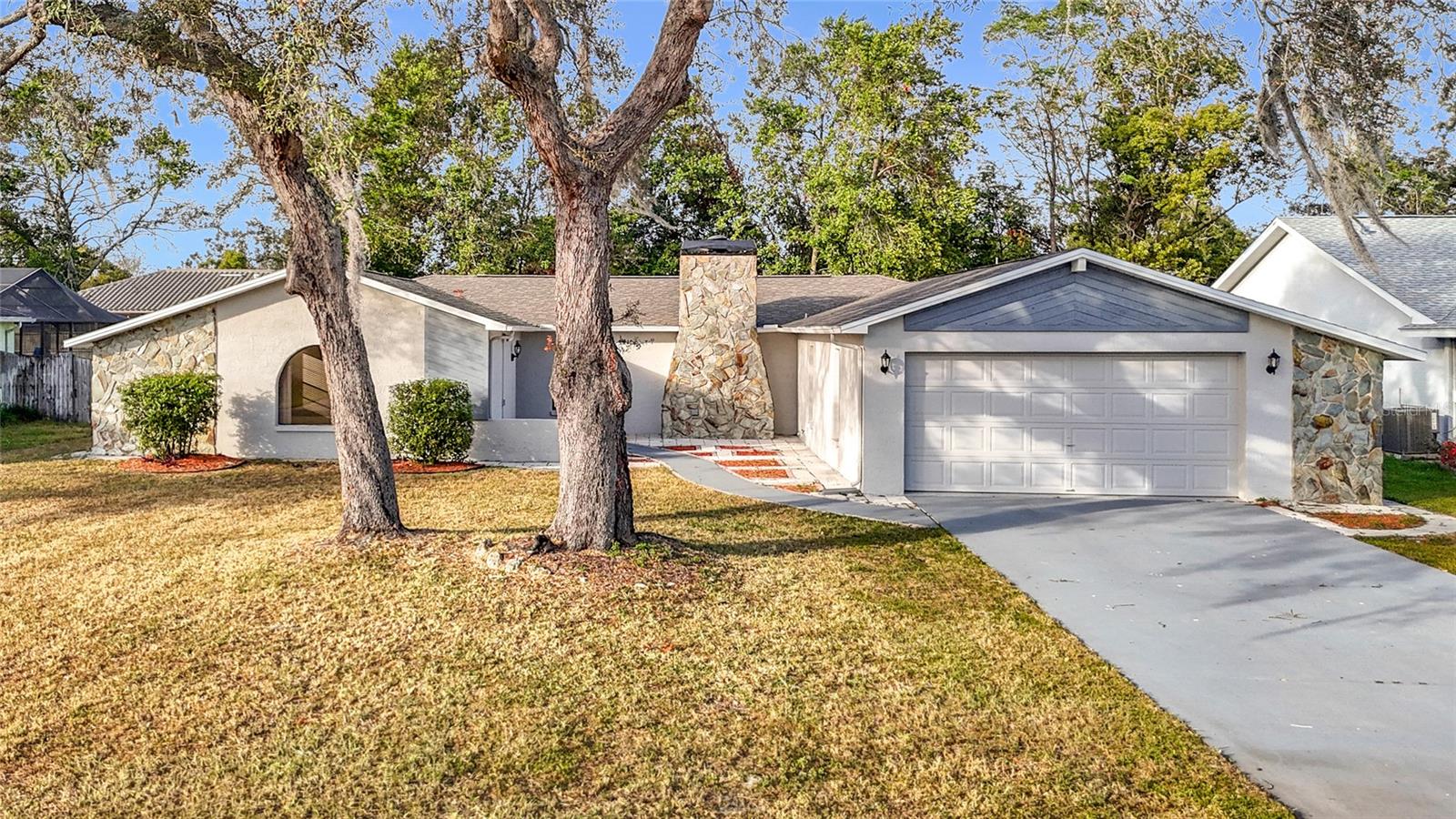 Image 8 of 80 For 8139 Wooden Drive