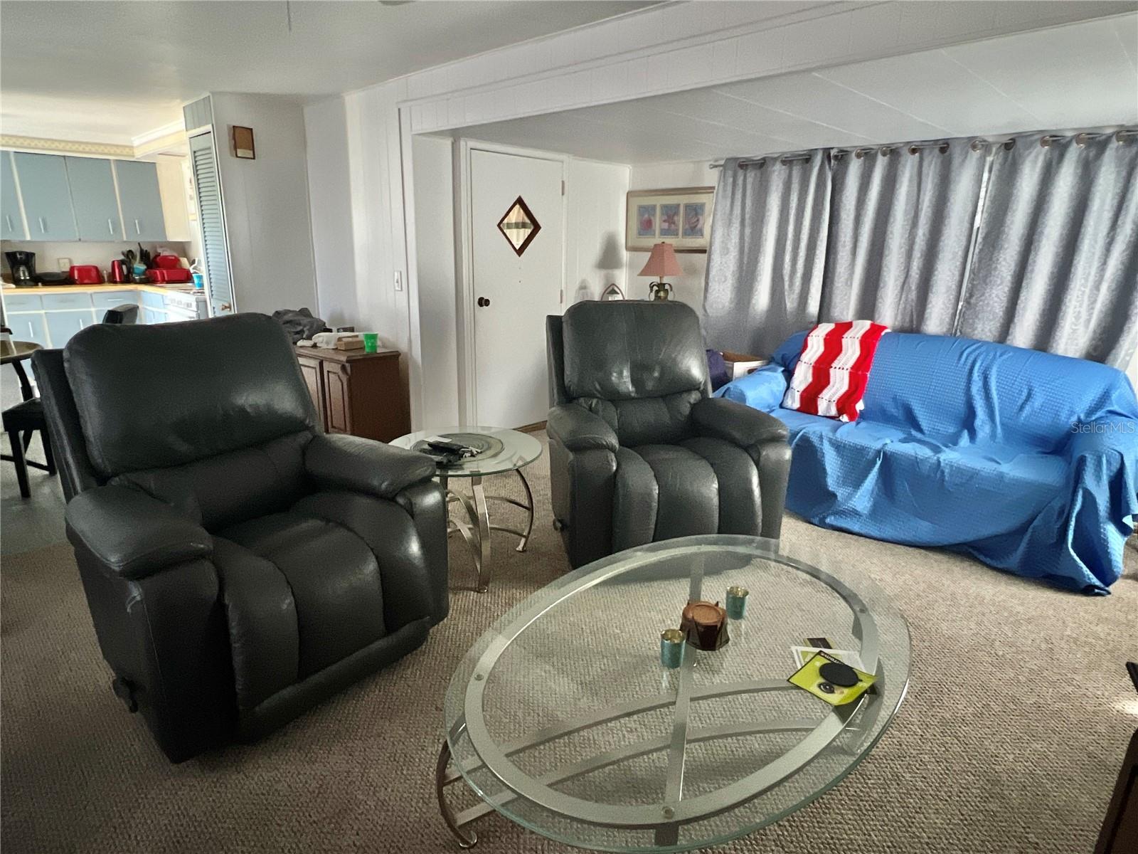 Listing photo id 2 for 7164 Mount Georgetown Drive Ne 553