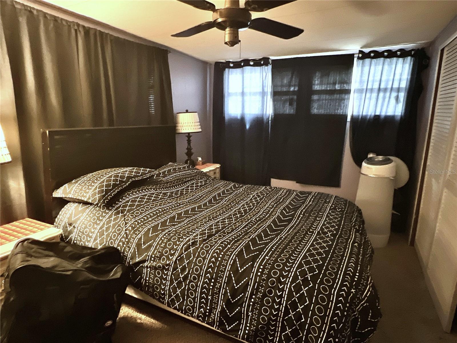 Listing photo id 4 for 7164 Mount Georgetown Drive Ne 553