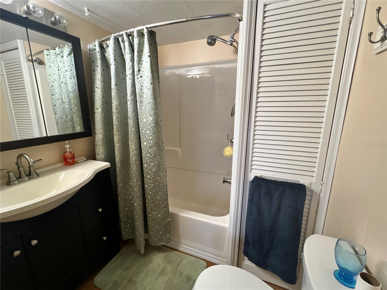 Listing photo id 5 for 7164 Mount Georgetown Drive Ne 553