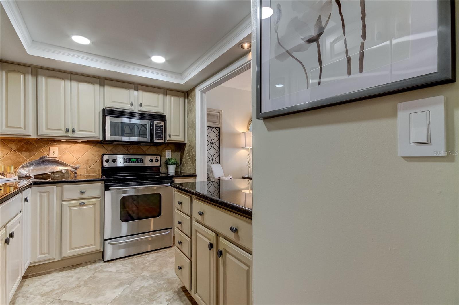 Image 41 of 84 For 400 64 Avenue 1207
