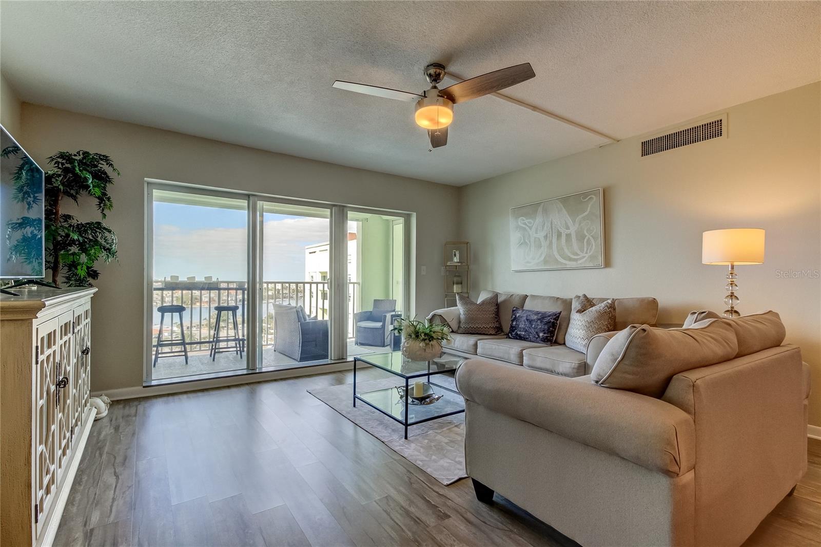 Image 55 of 84 For 400 64 Avenue 1207