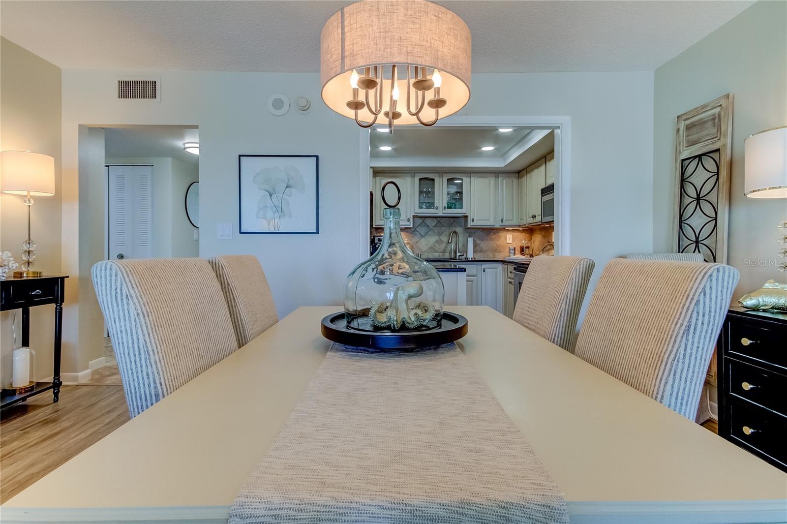 Image 60 of 84 For 400 64 Avenue 1207