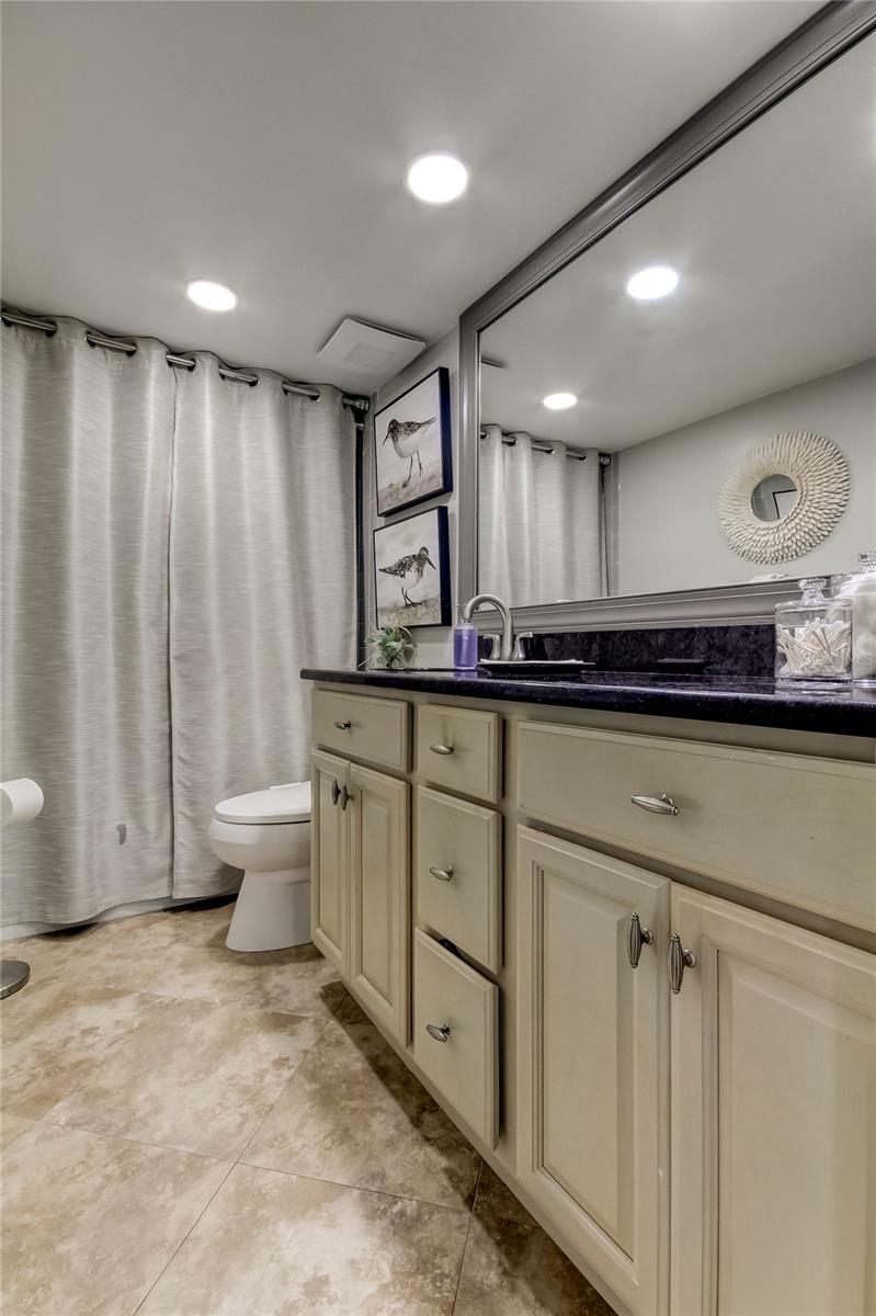 Image 64 of 84 For 400 64 Avenue 1207