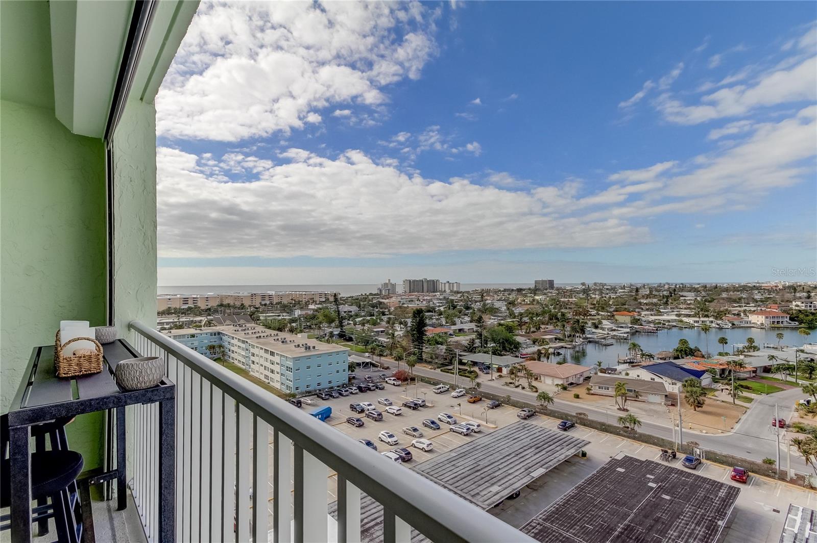 Image 74 of 84 For 400 64 Avenue 1207