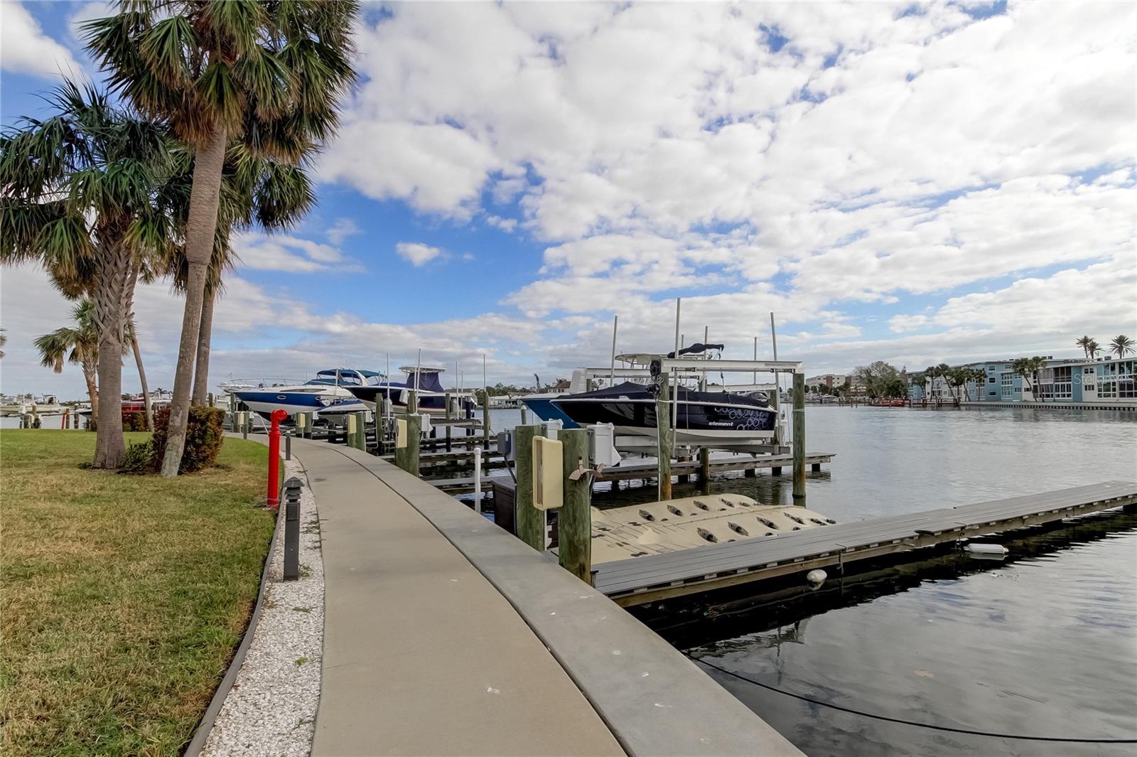 Image 78 of 84 For 400 64 Avenue 1207
