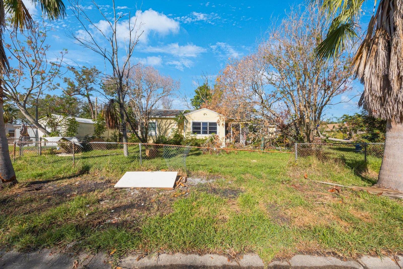 Image 13 of 15 For 8474 Tobay Road N