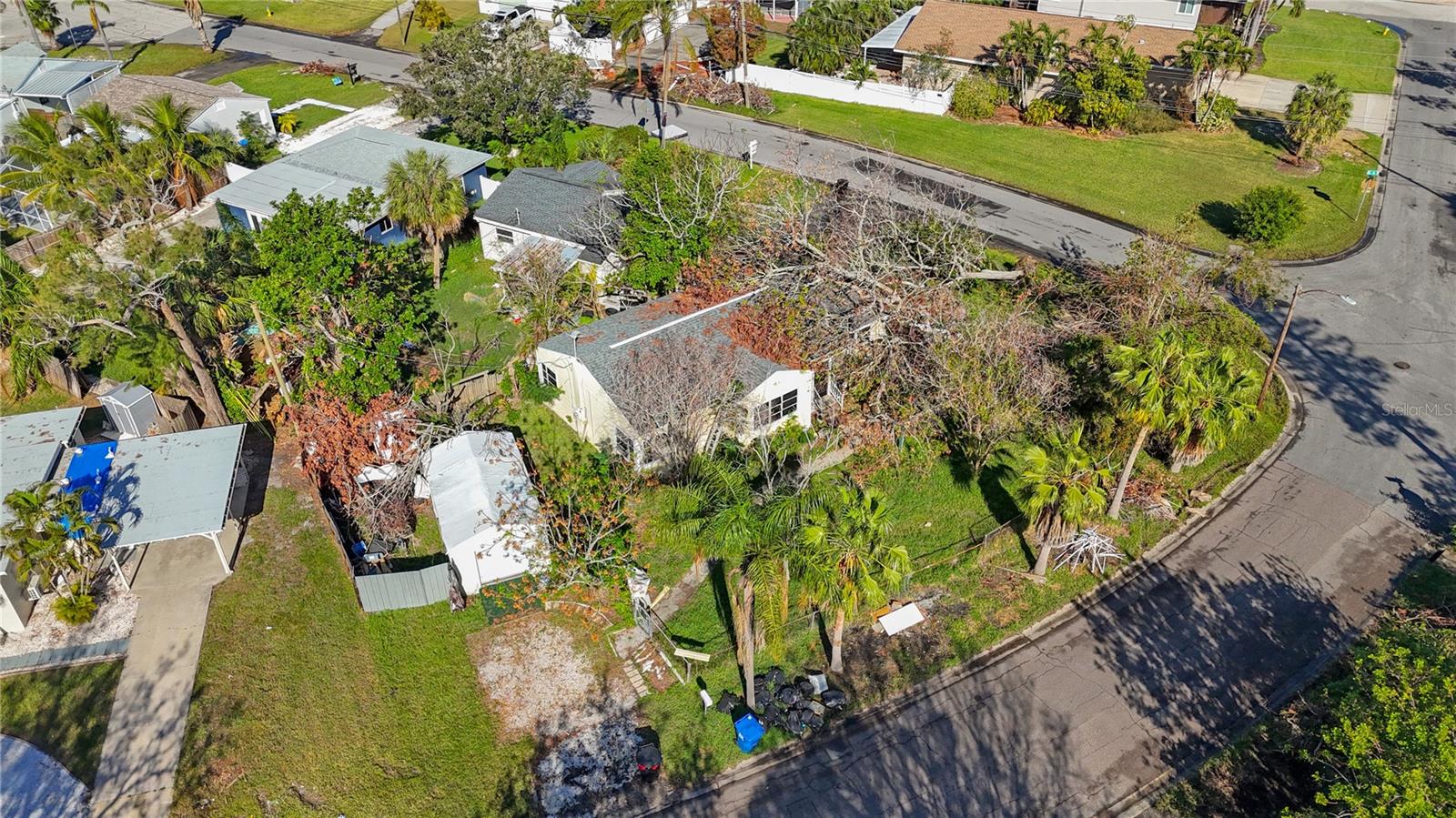 Image 8 of 15 For 8474 Tobay Road N