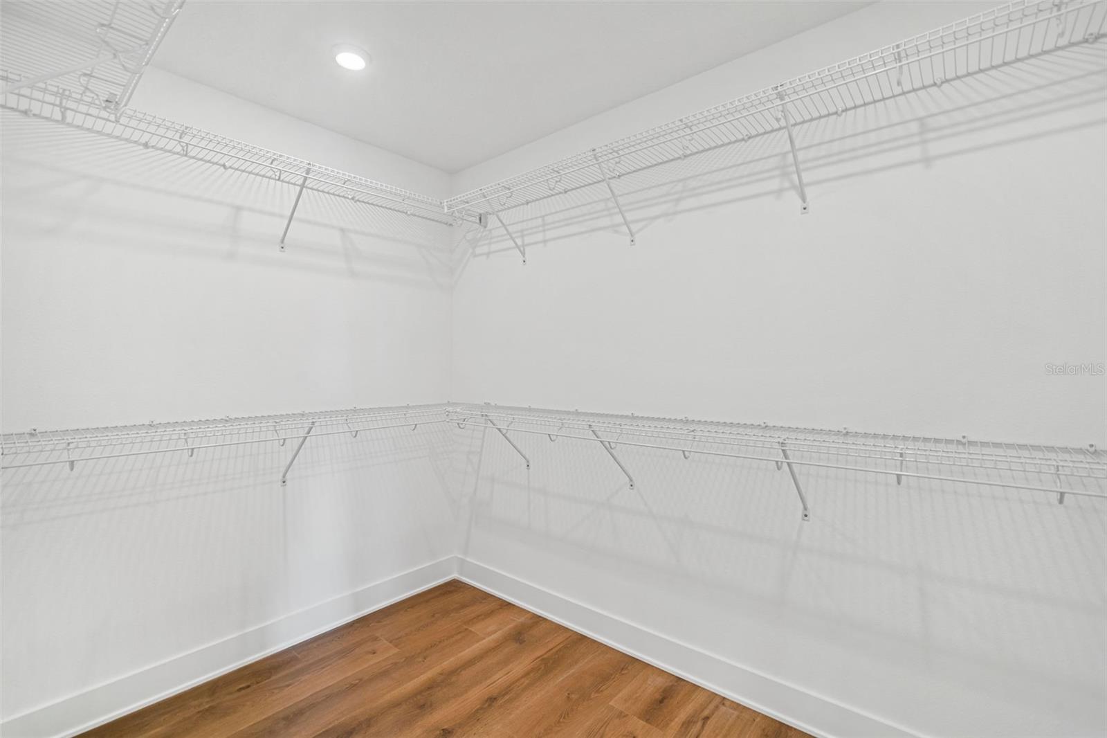 Image 31 of 54 For 840 61st Avenue Ne
