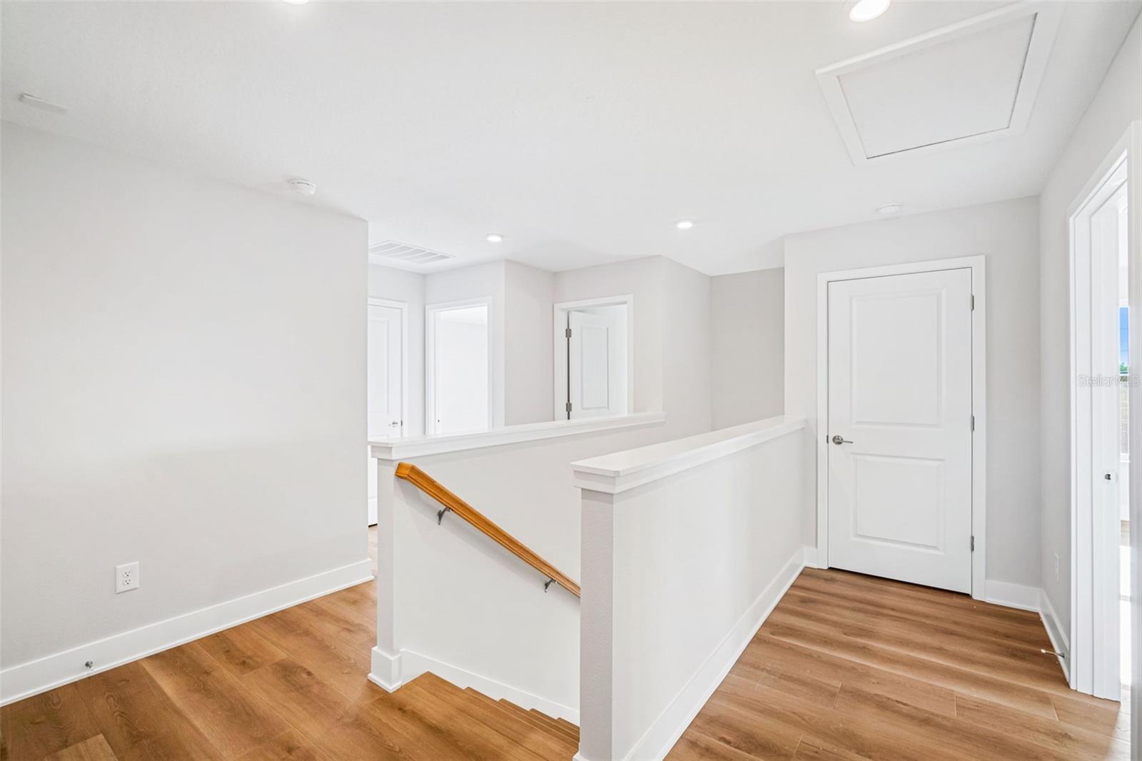Image 36 of 54 For 840 61st Avenue Ne