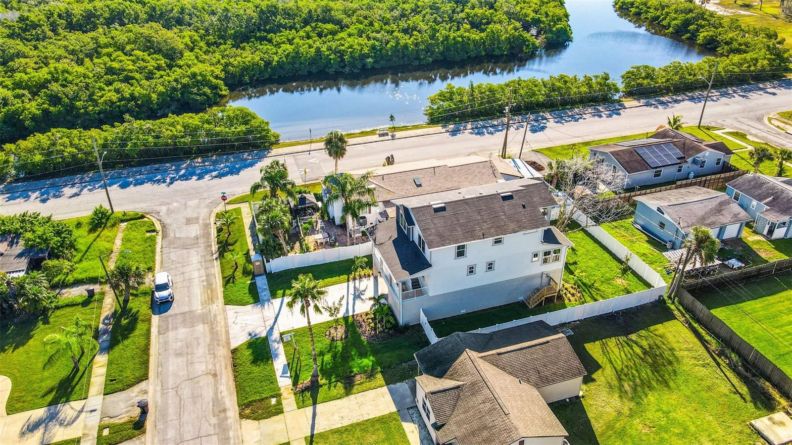 Image 63 of 65 For 840 61st Avenue Ne