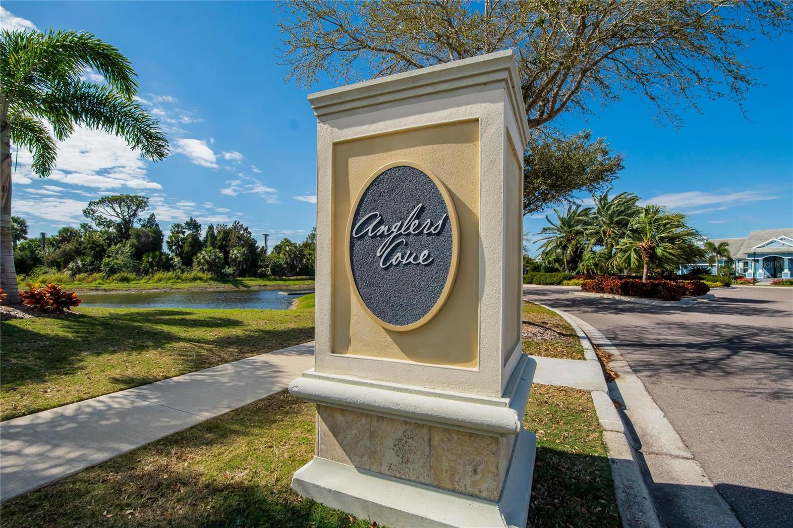 Listing photo id 61 for 721 Manns Harbor Drive