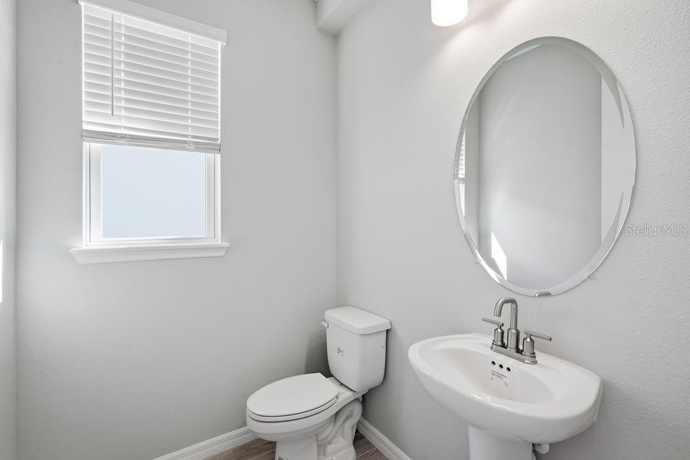 Image 19 of 35 For 719 Sky Shade Drive