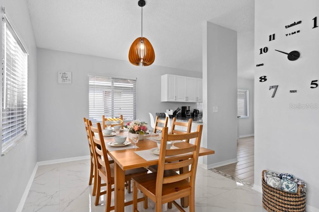 Image 17 of 33 For 2622 Montego Bay Boulevard