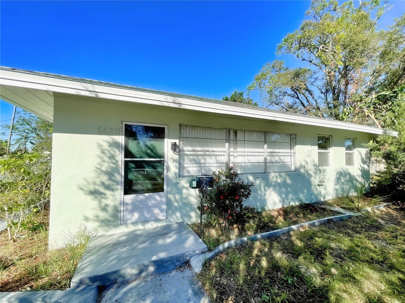 Details for 5529 5th Avenue N, ST PETERSBURG, FL 33710