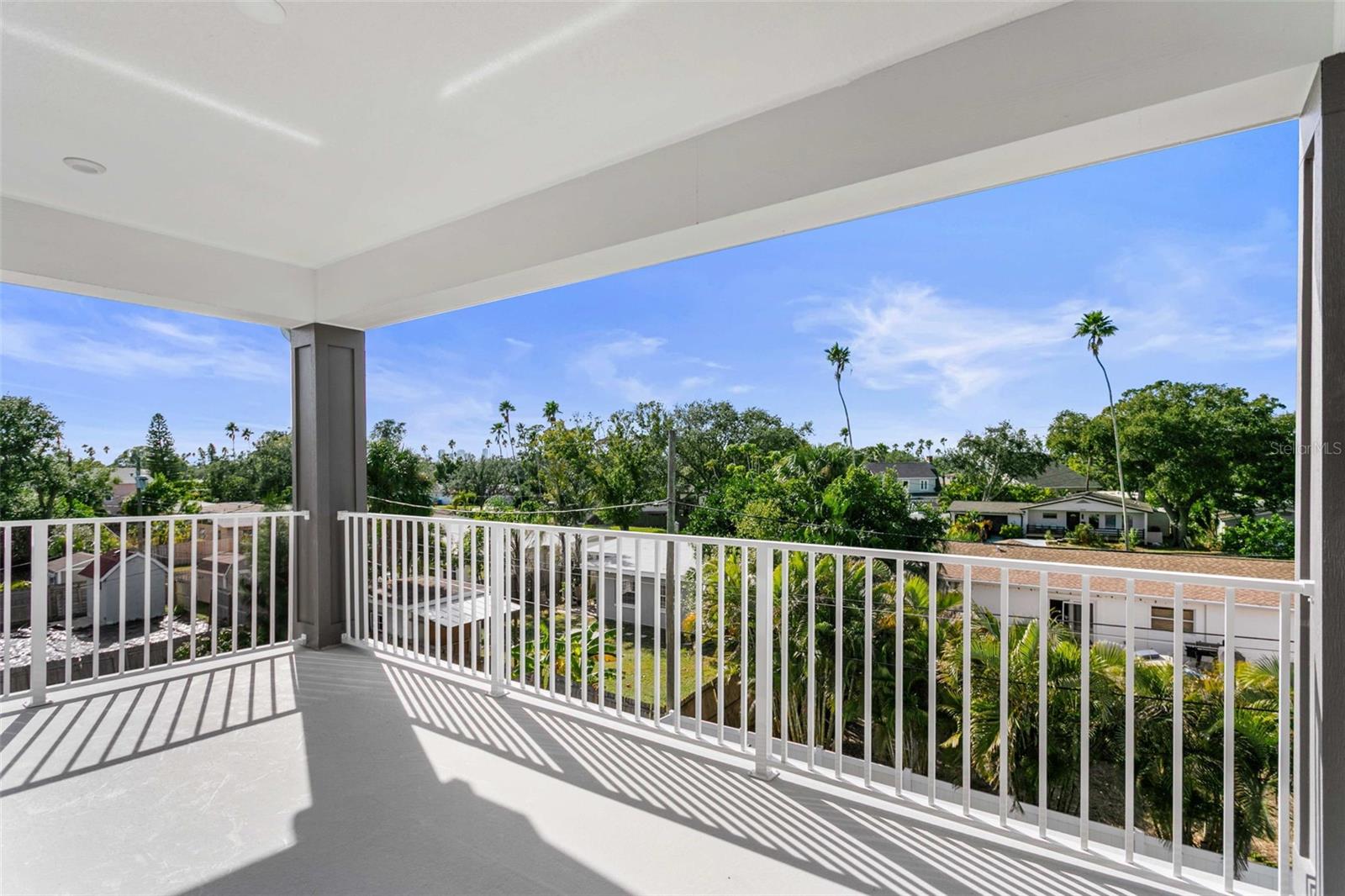 Image 10 of 35 For 4010 Huntington Street Ne