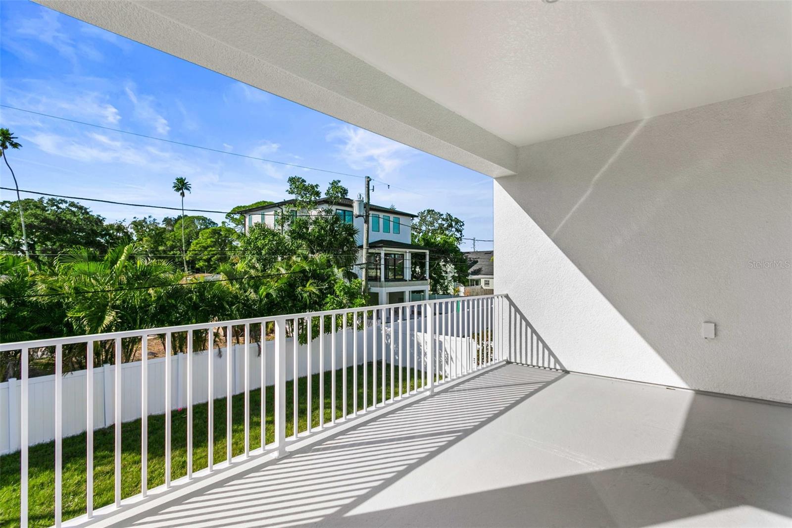 Image 25 of 35 For 4010 Huntington Street Ne