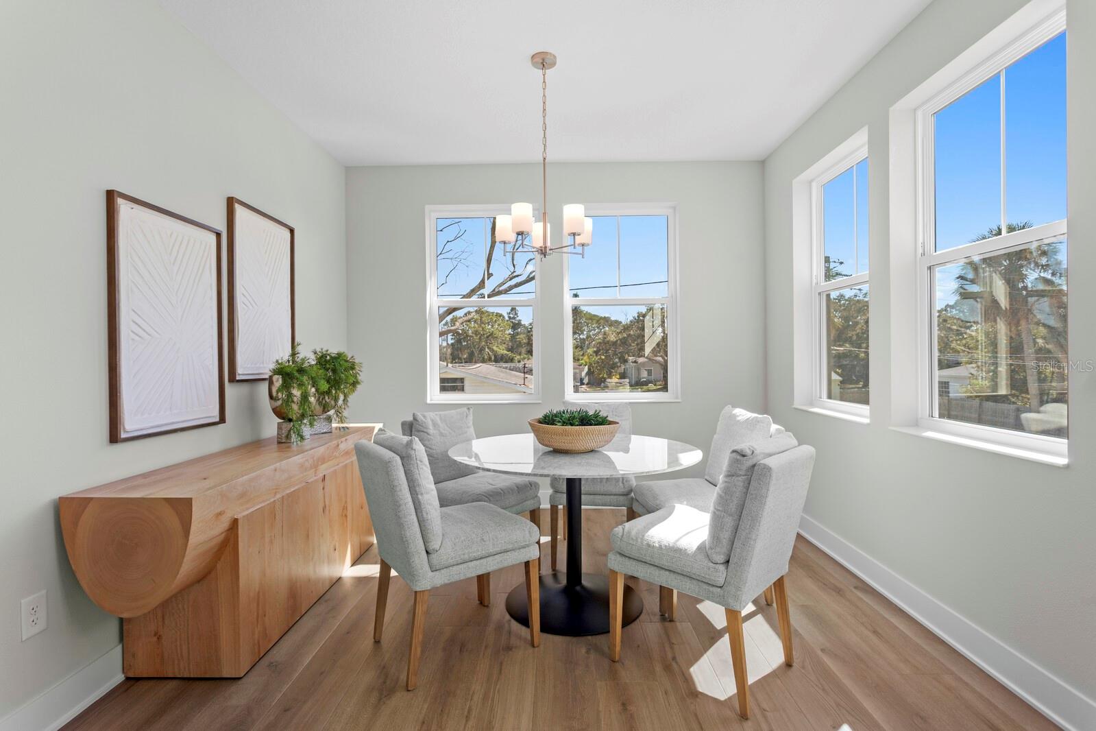 Image 7 of 7 For 4010 Huntington Street Ne