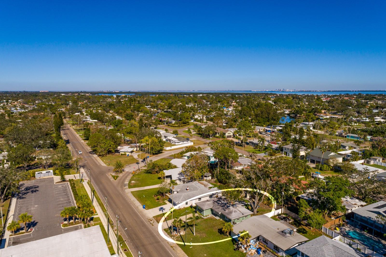 Image 14 of 20 For 4211 Shore Acres Boulevard Ne