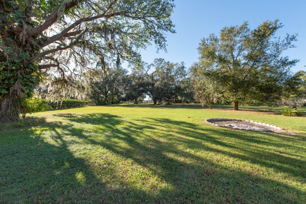 Listing photo id 67 for 11008 Browning Road