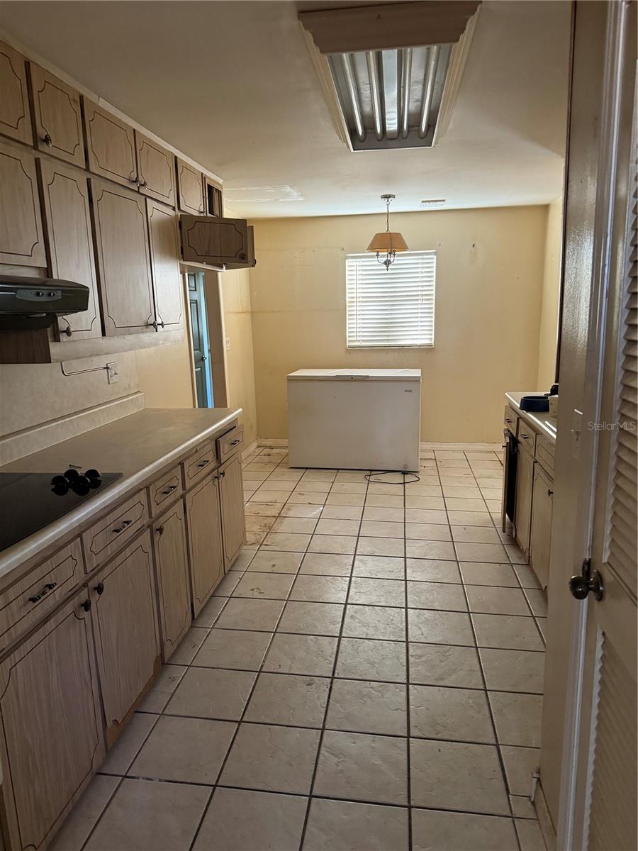 Image 10 of 12 For 14303 14th Street
