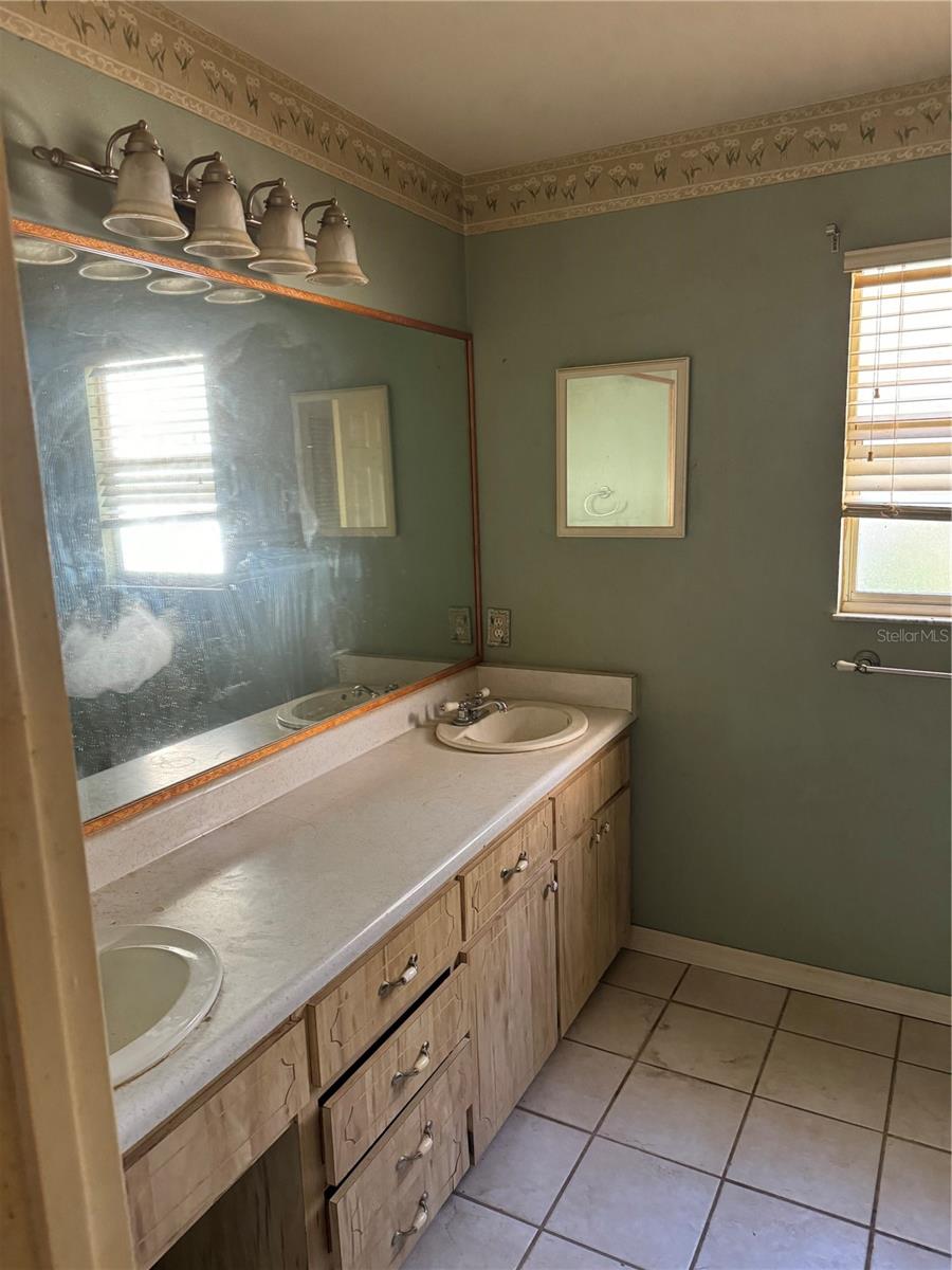 Image 8 of 12 For 14303 14th Street