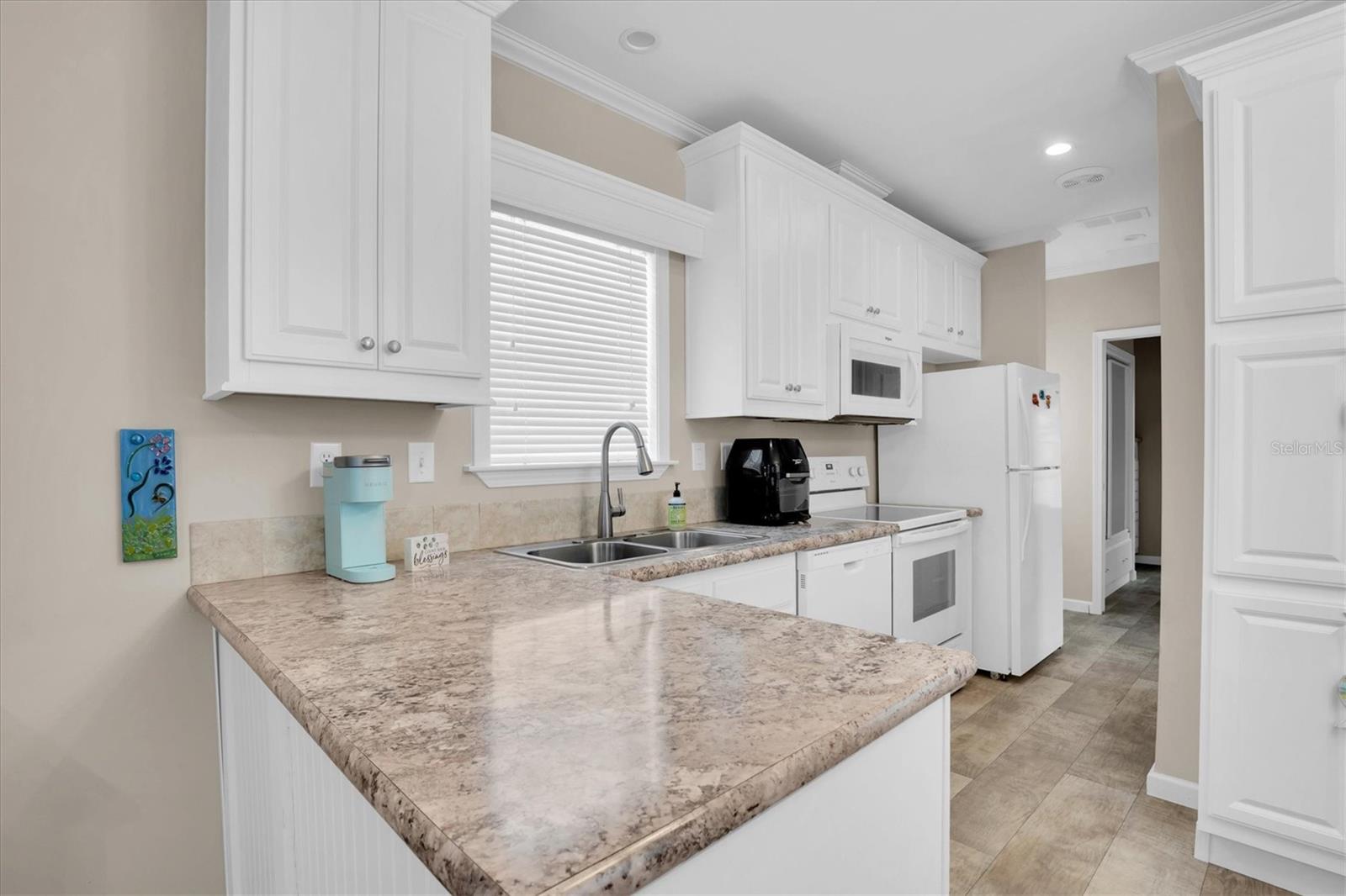 Image 10 of 27 For 7801 34th Avenue N 18