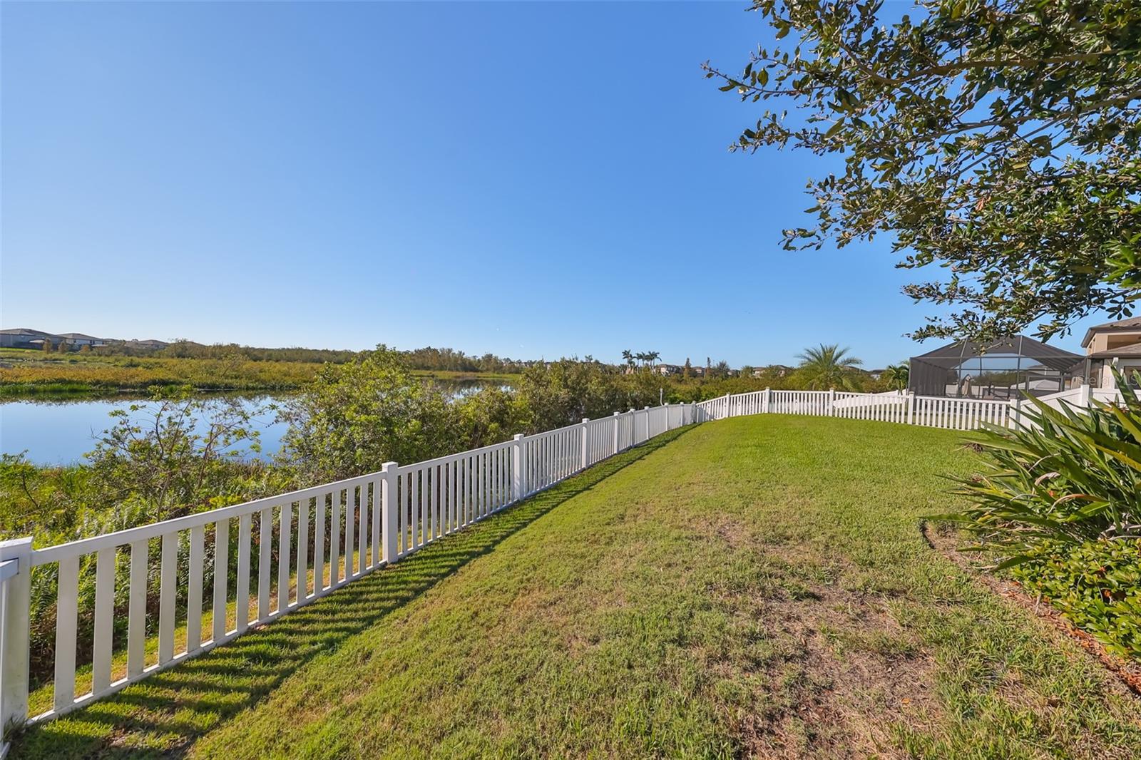 Image 63 of 77 For 12609 Pensacola Court