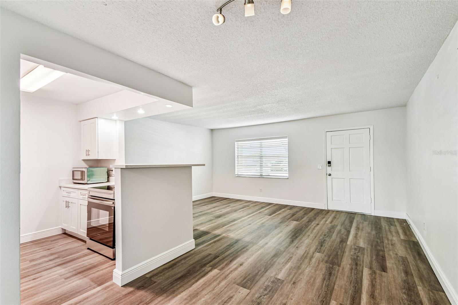 Image 18 of 47 For 9001 Tudor Drive H107