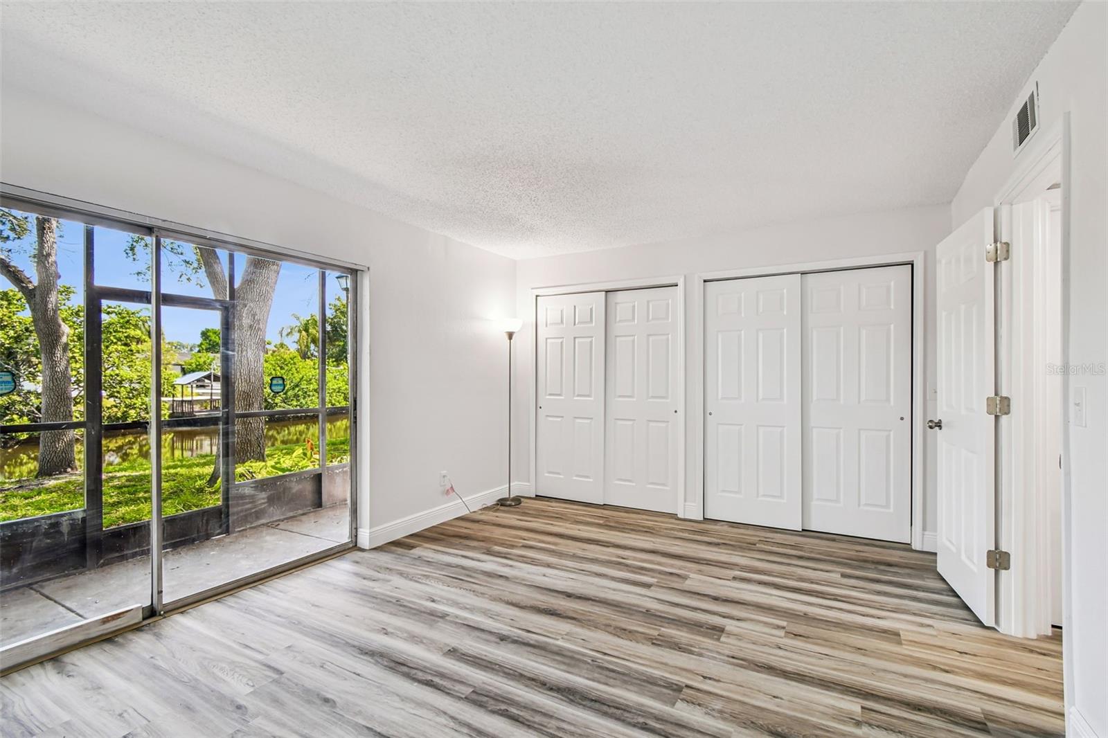 Image 11 of 51 For 9125 Tudor Drive D110