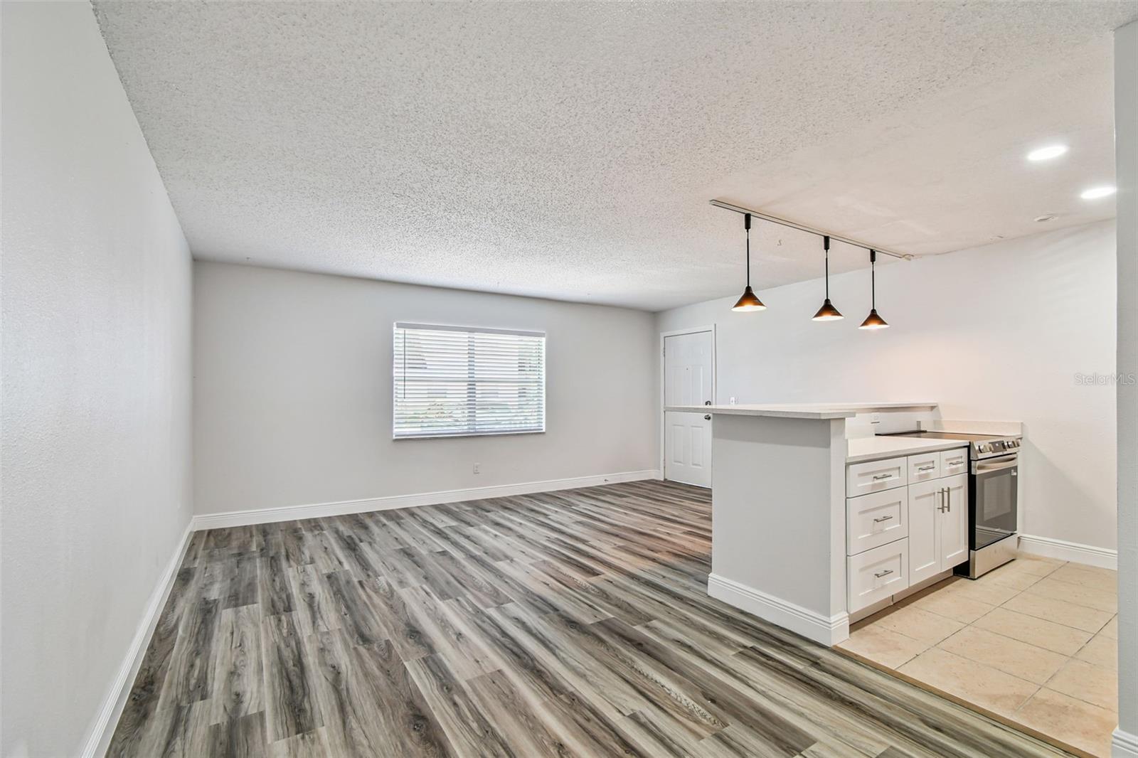 Image 15 of 51 For 9125 Tudor Drive D110