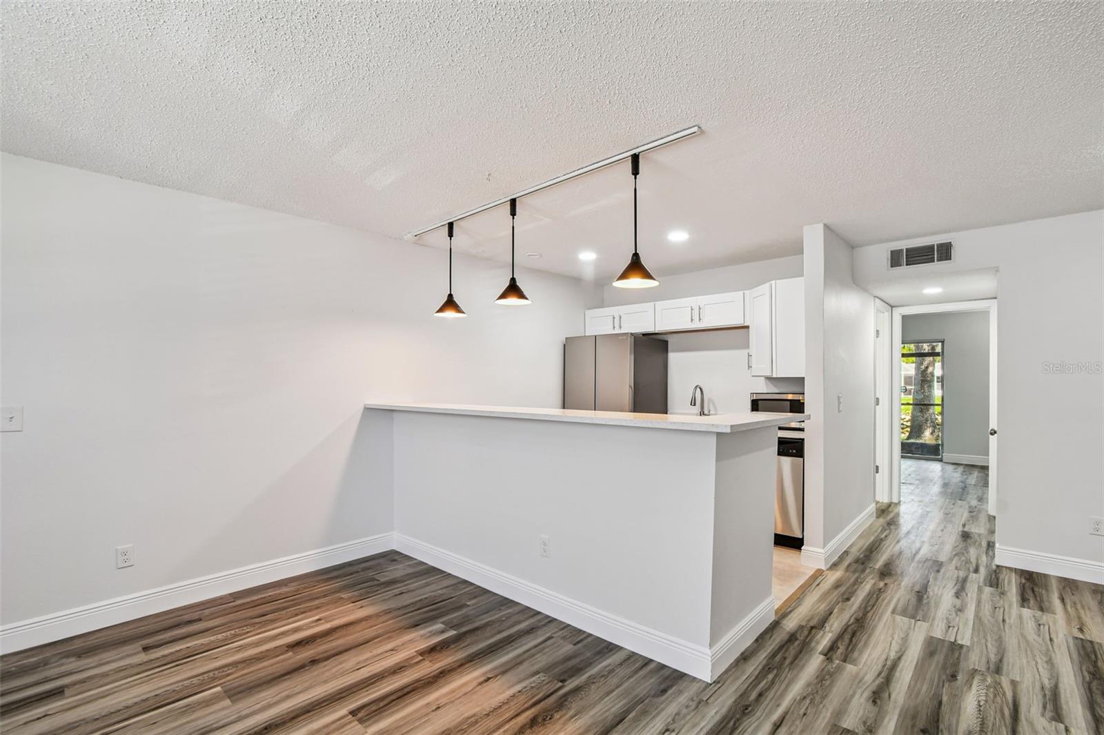 Image 17 of 51 For 9125 Tudor Drive D110