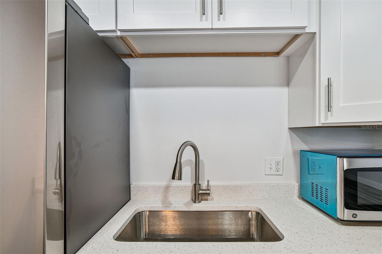 Image 24 of 51 For 9125 Tudor Drive D110