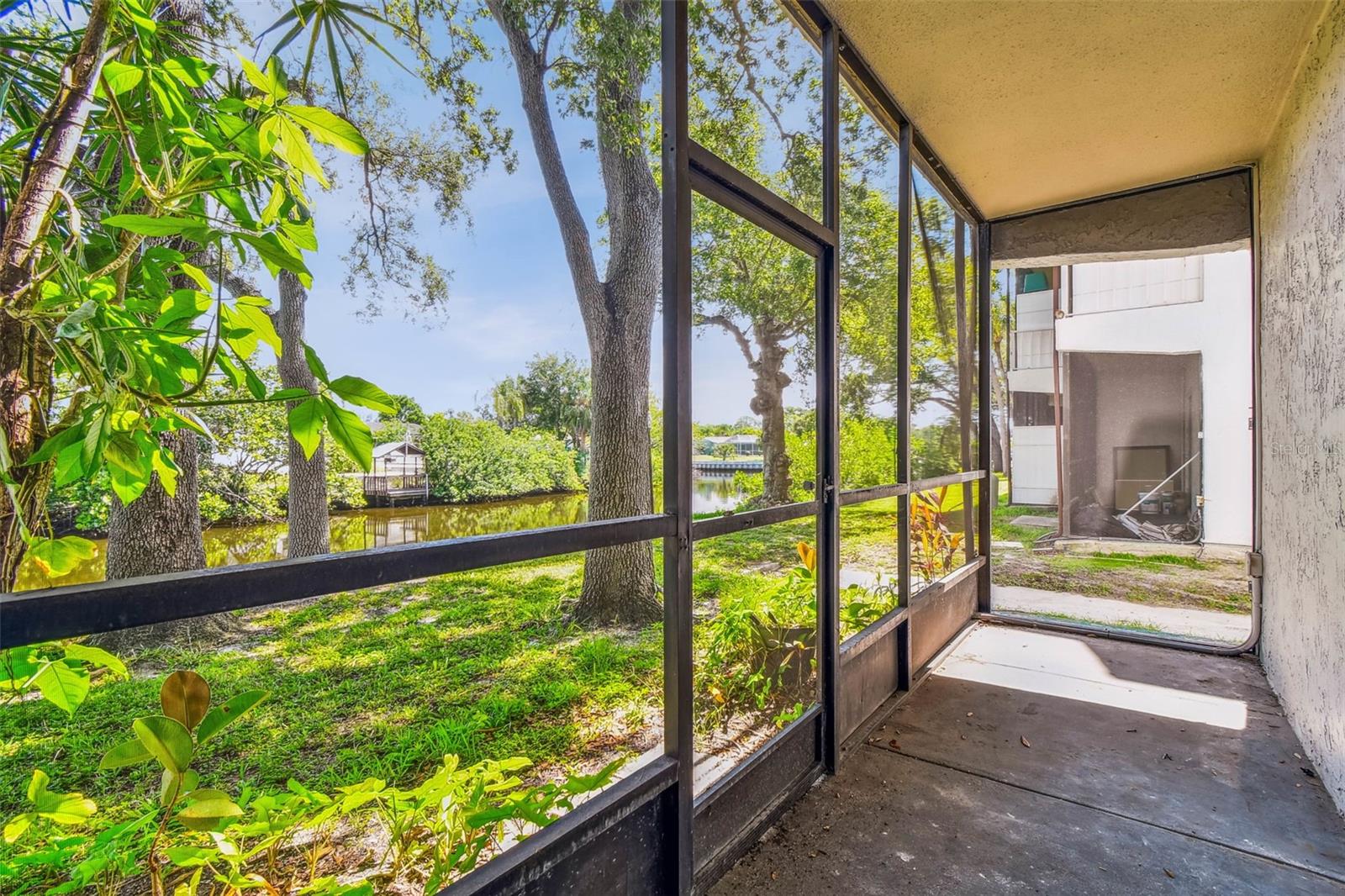 Image 5 of 51 For 9125 Tudor Drive D110