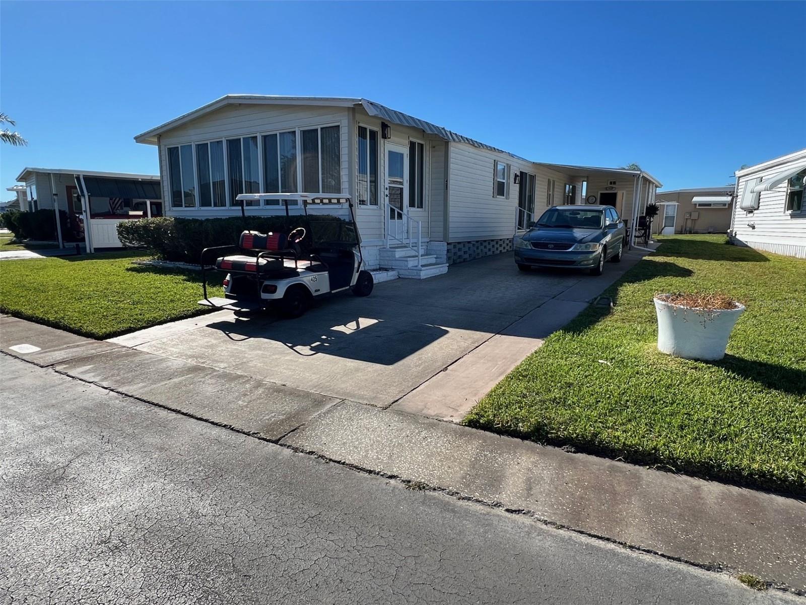 Image 3 of 34 For 13225 101st Street 425