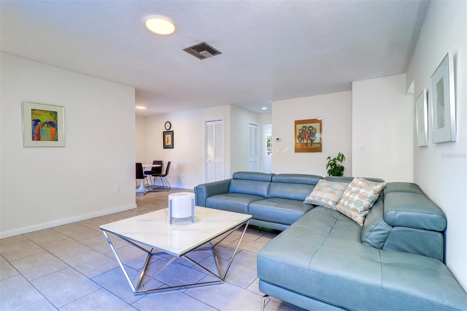 Image 7 of 29 For 2200 Citrus Valley Circle