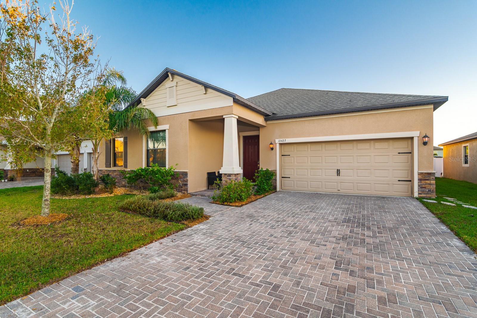 Details for 13423 White Sapphire Road, RIVERVIEW, FL 33579