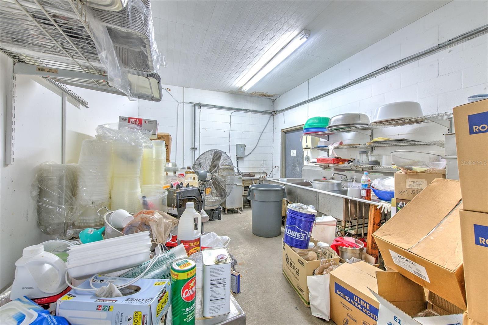 Image 41 of 56 For 4021 Hillsborough Avenue