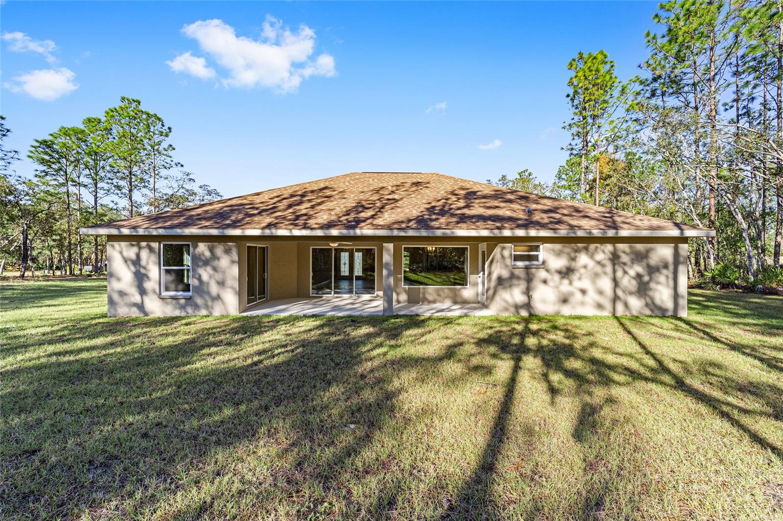 Listing photo id 39 for 5443 Nakoma Drive