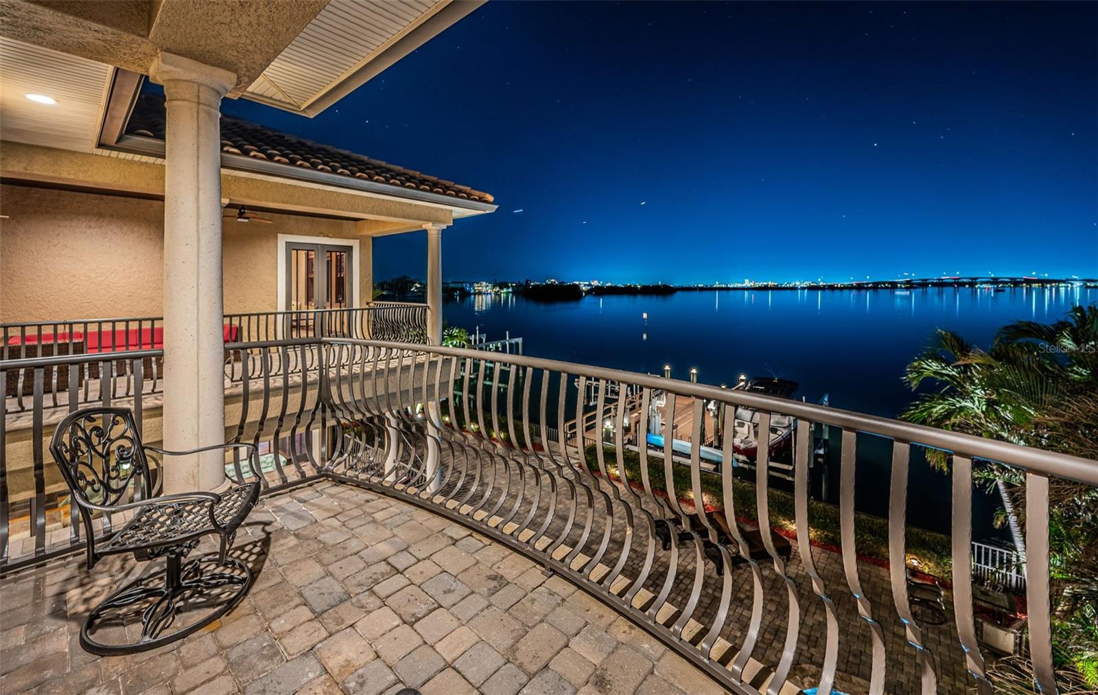 Listing photo id 61 for 308 Harbor Drive