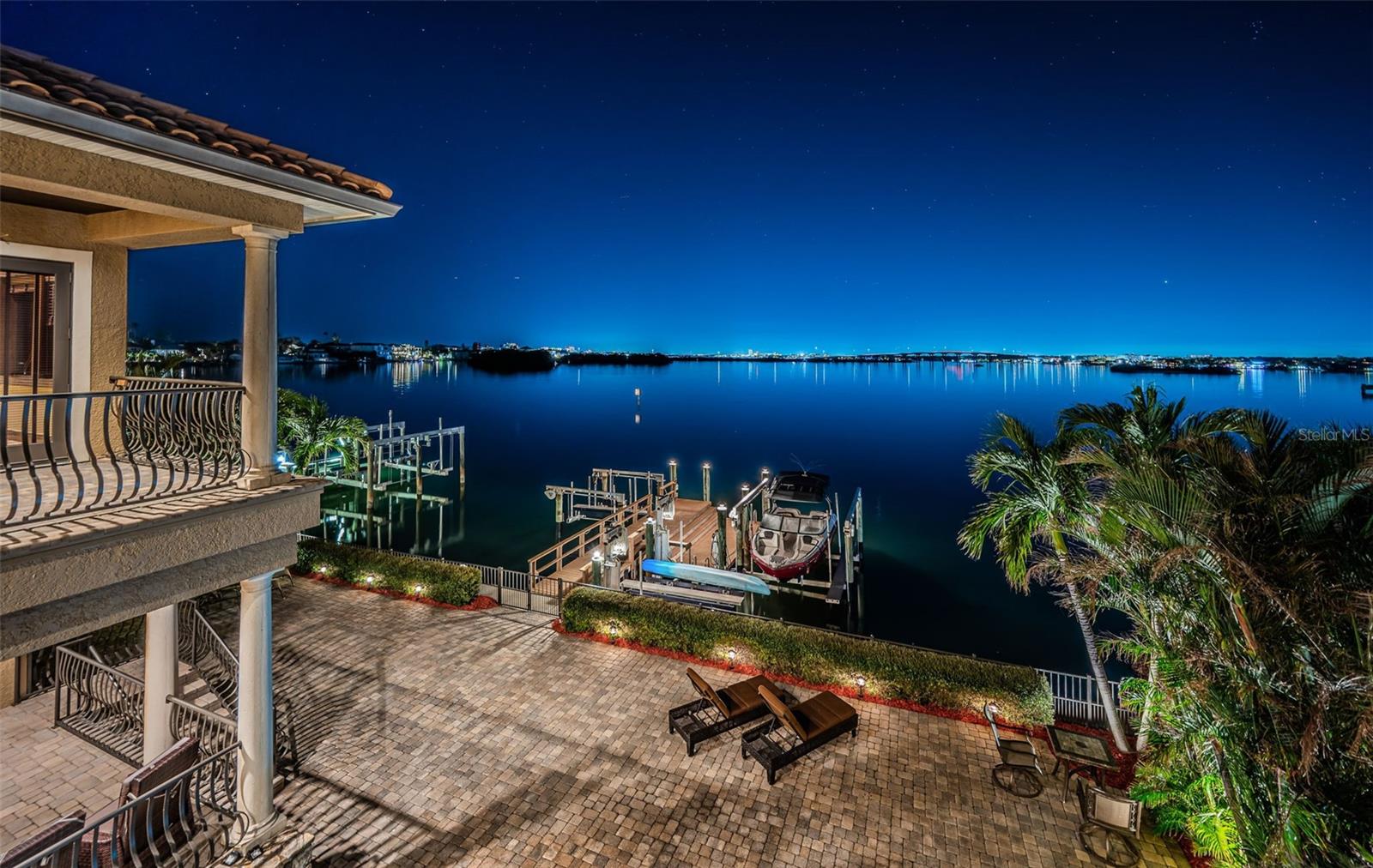 Listing photo id 62 for 308 Harbor Drive