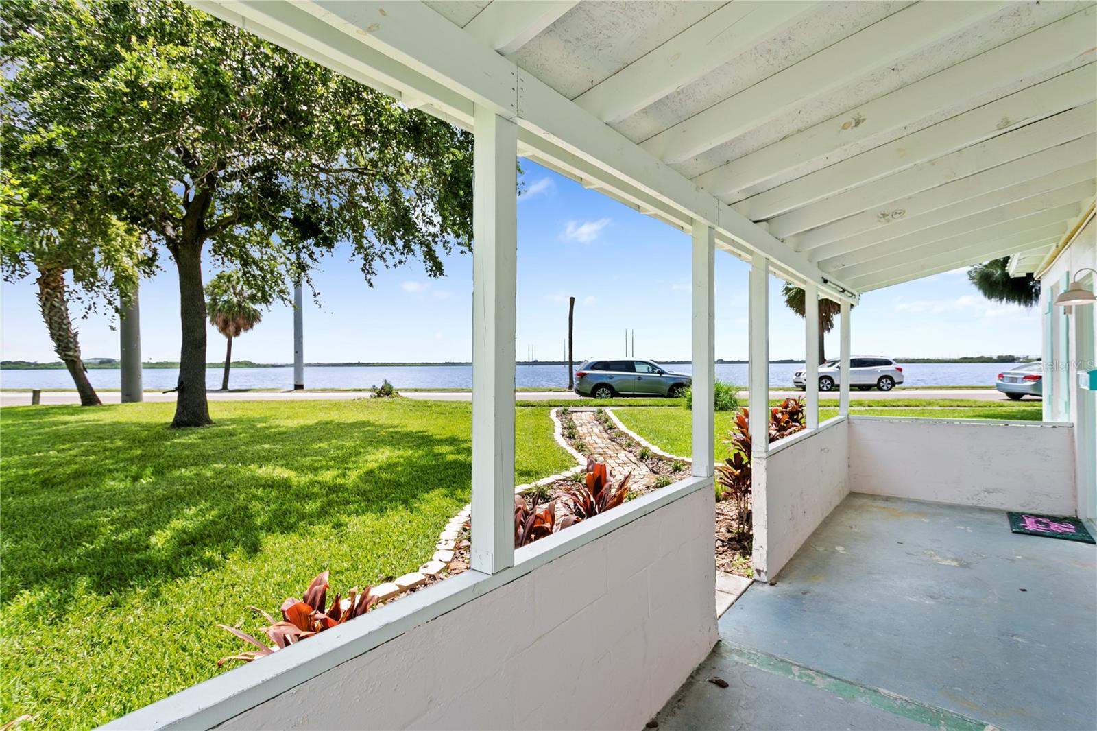 Image 21 of 23 For 1301 Bermuda Boulevard B