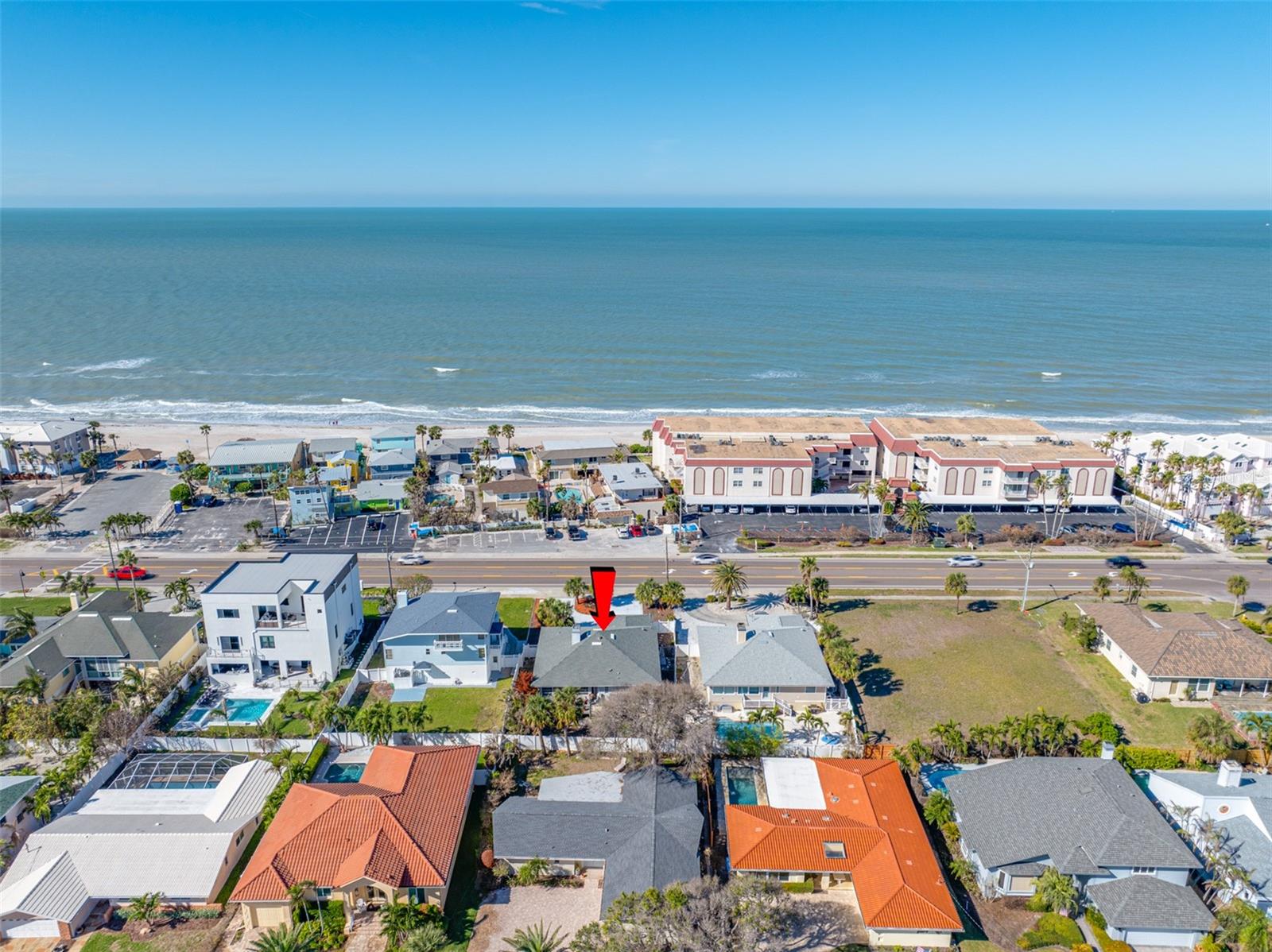 Listing photo id 43 for 2801 Gulf Boulevard