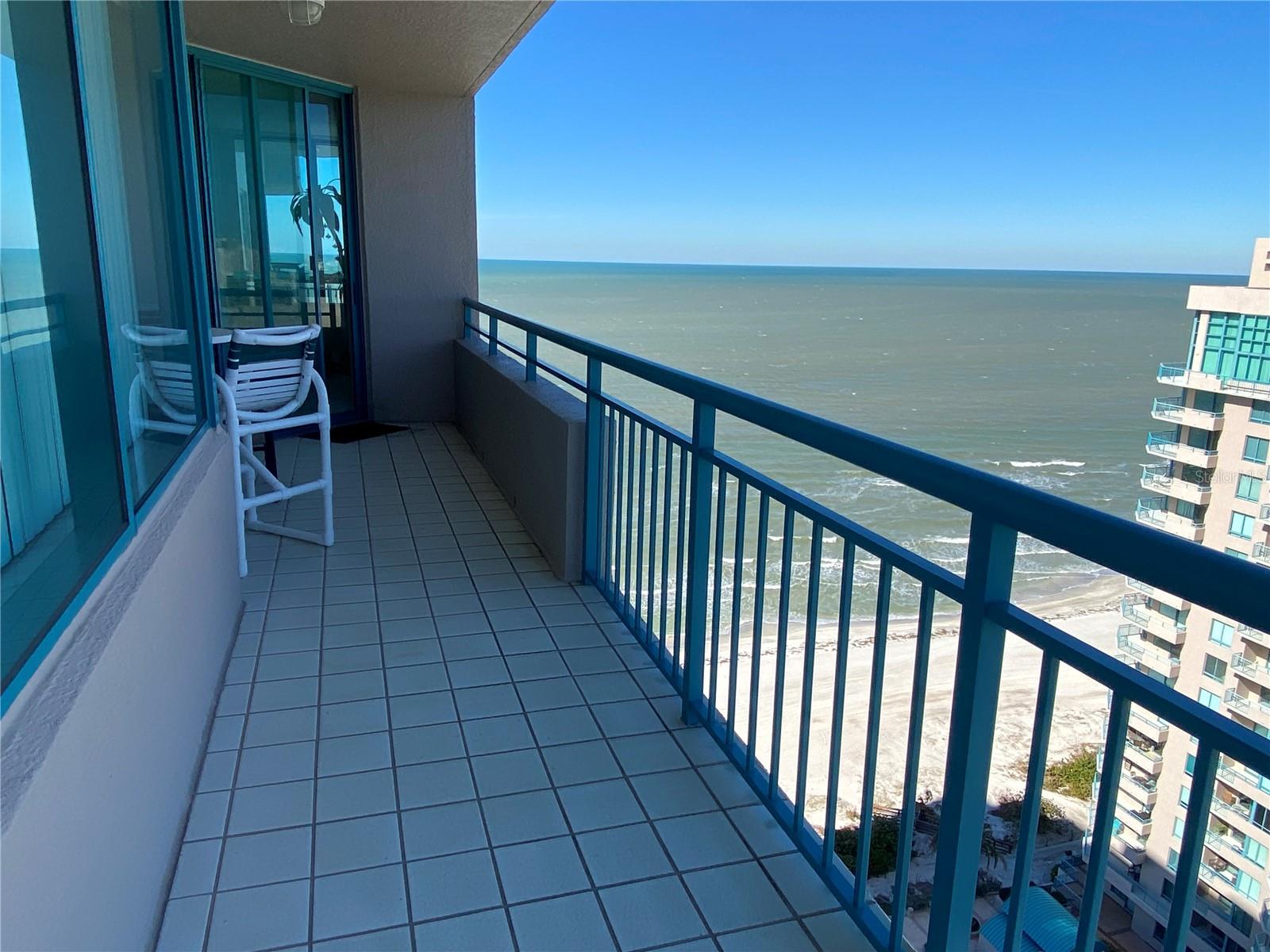 Image 13 of 99 For 1540 Gulf Boulevard 2107