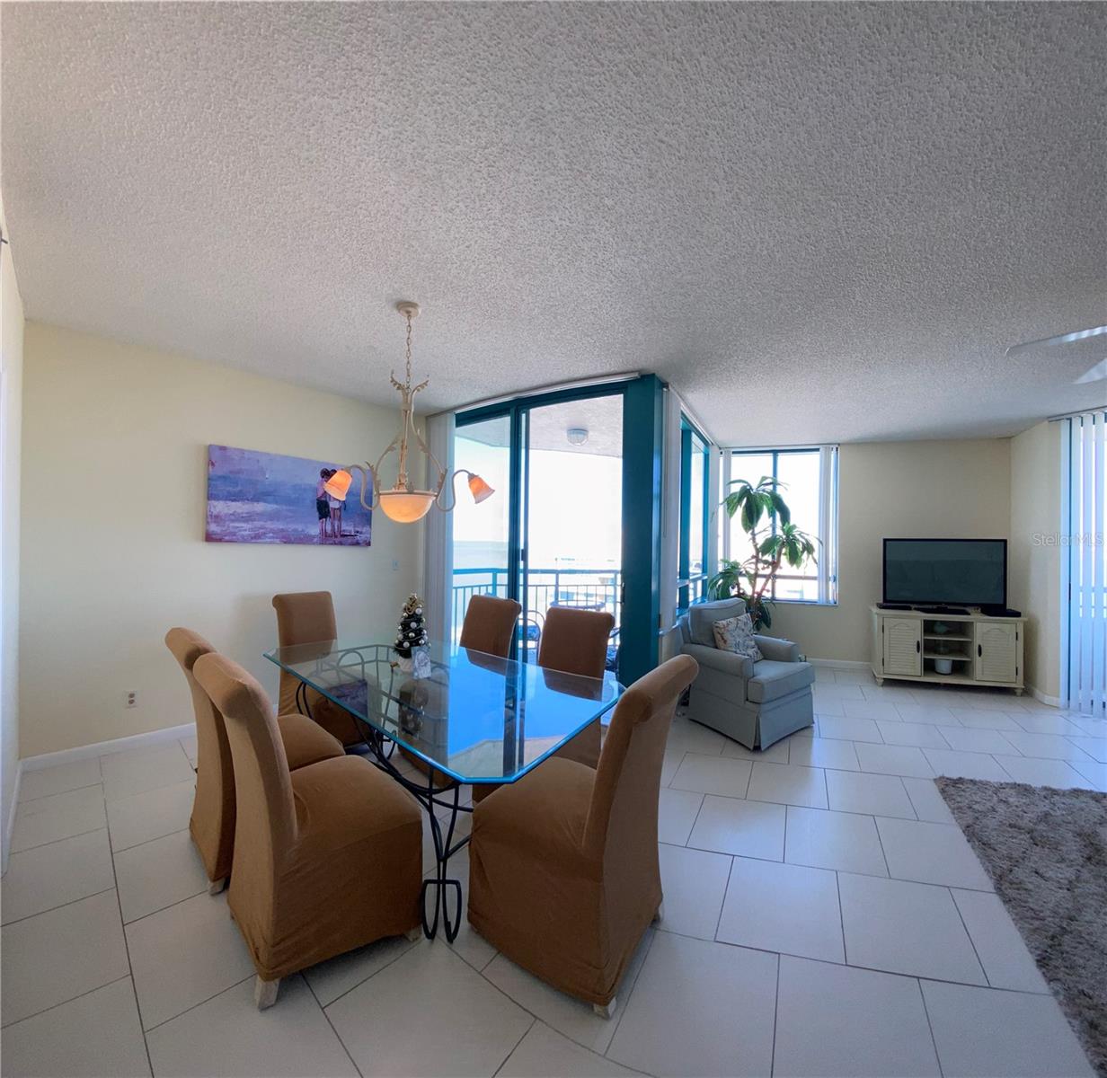 Image 14 of 99 For 1540 Gulf Boulevard 2107