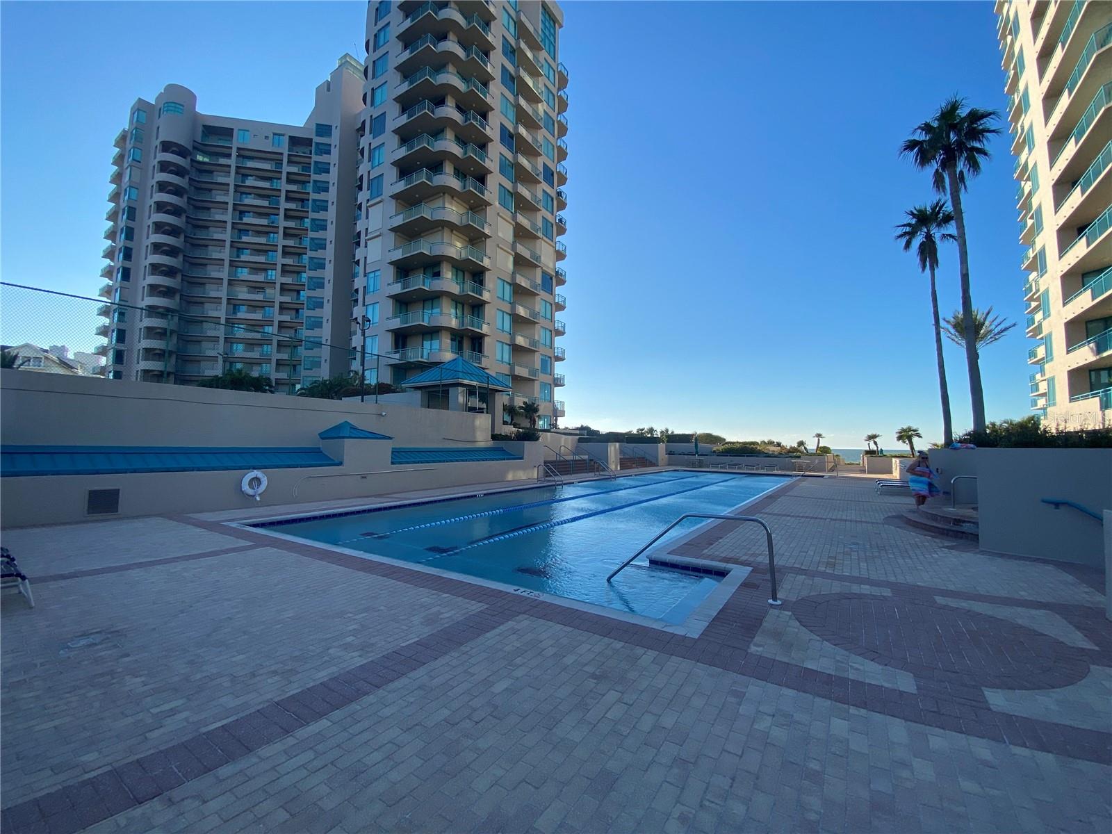 Image 79 of 99 For 1540 Gulf Boulevard 2107