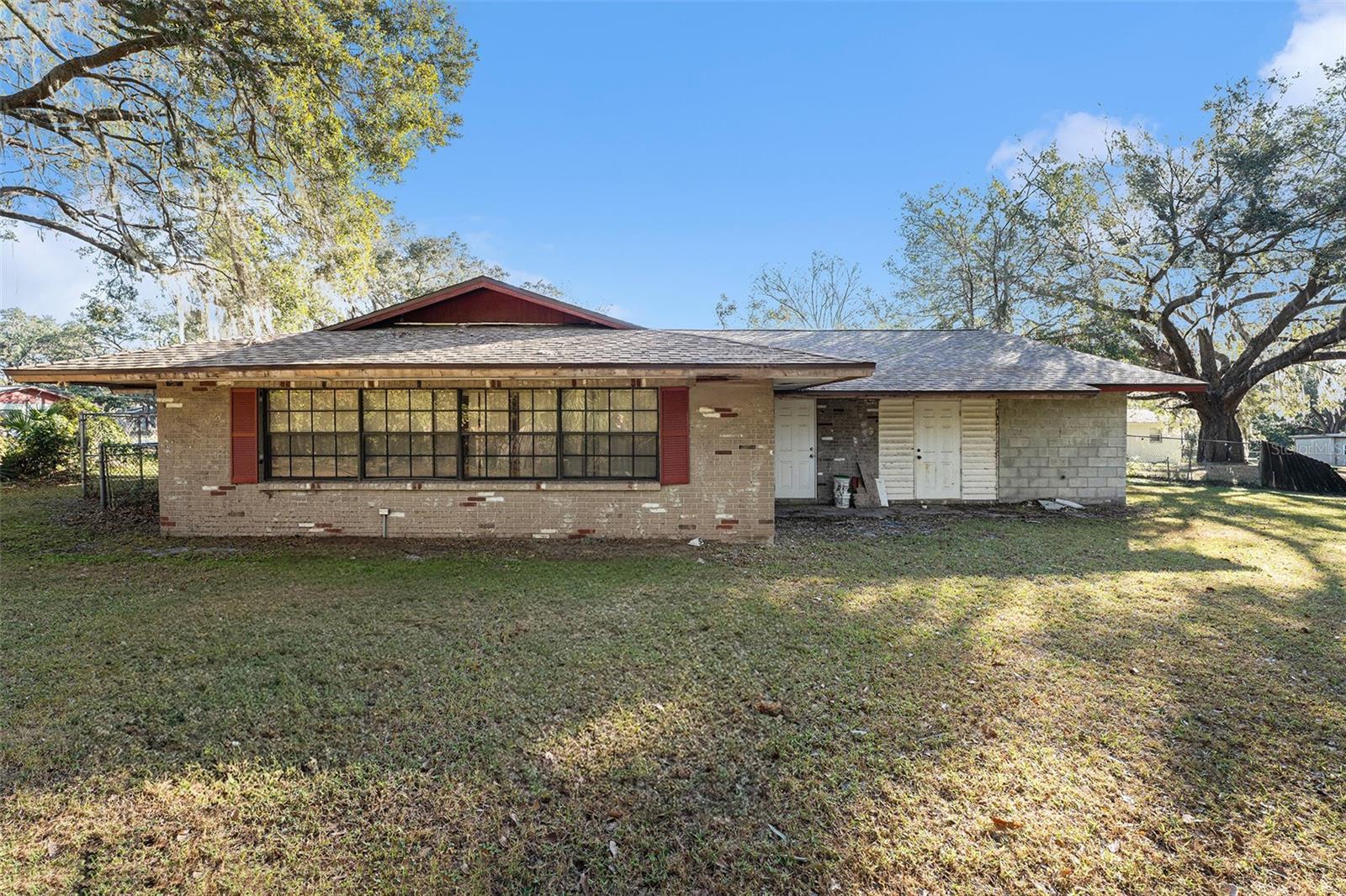 Listing photo id 27 for 4609 Horton Road