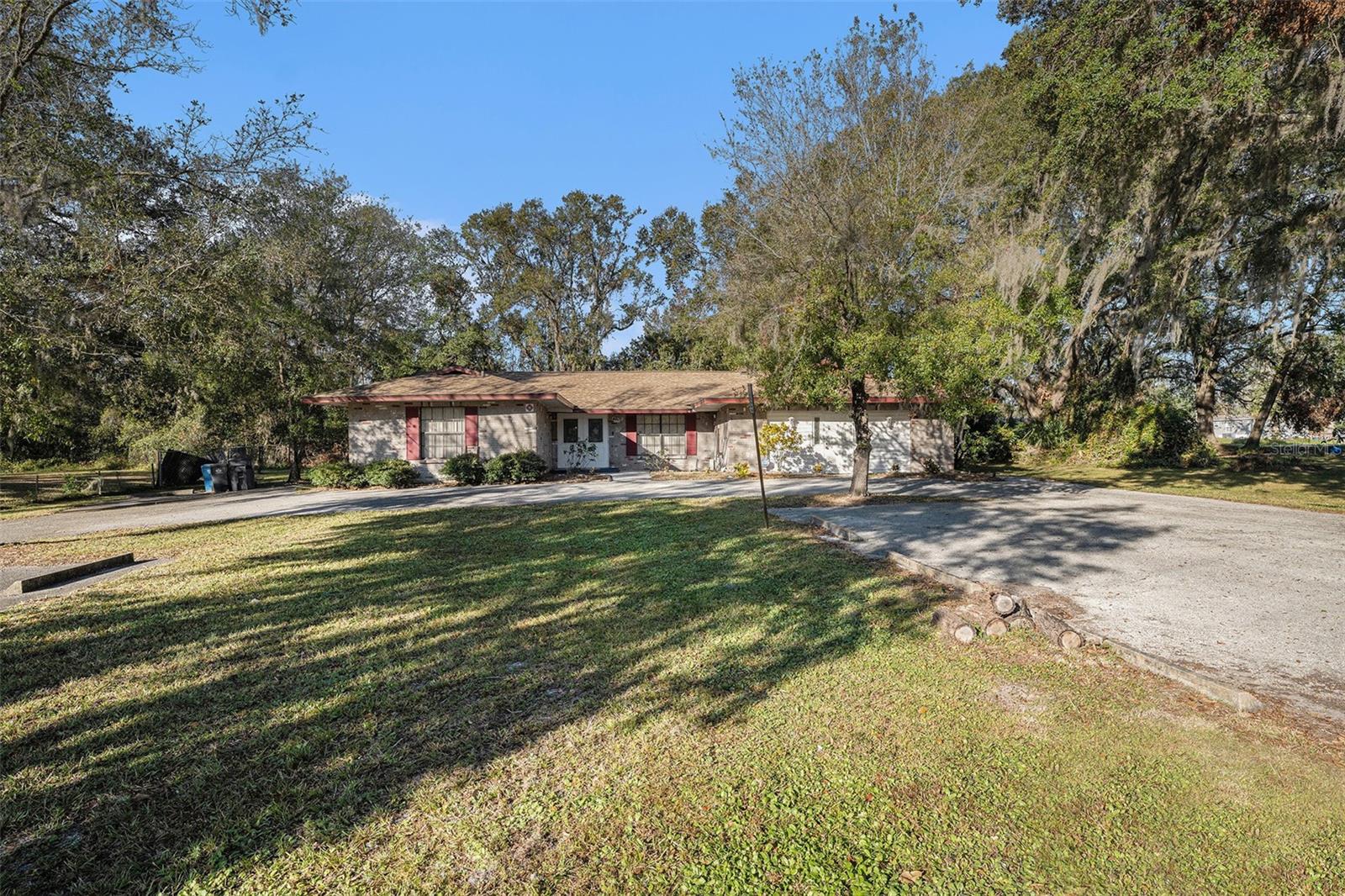 Listing photo id 1 for 4609 Horton Road