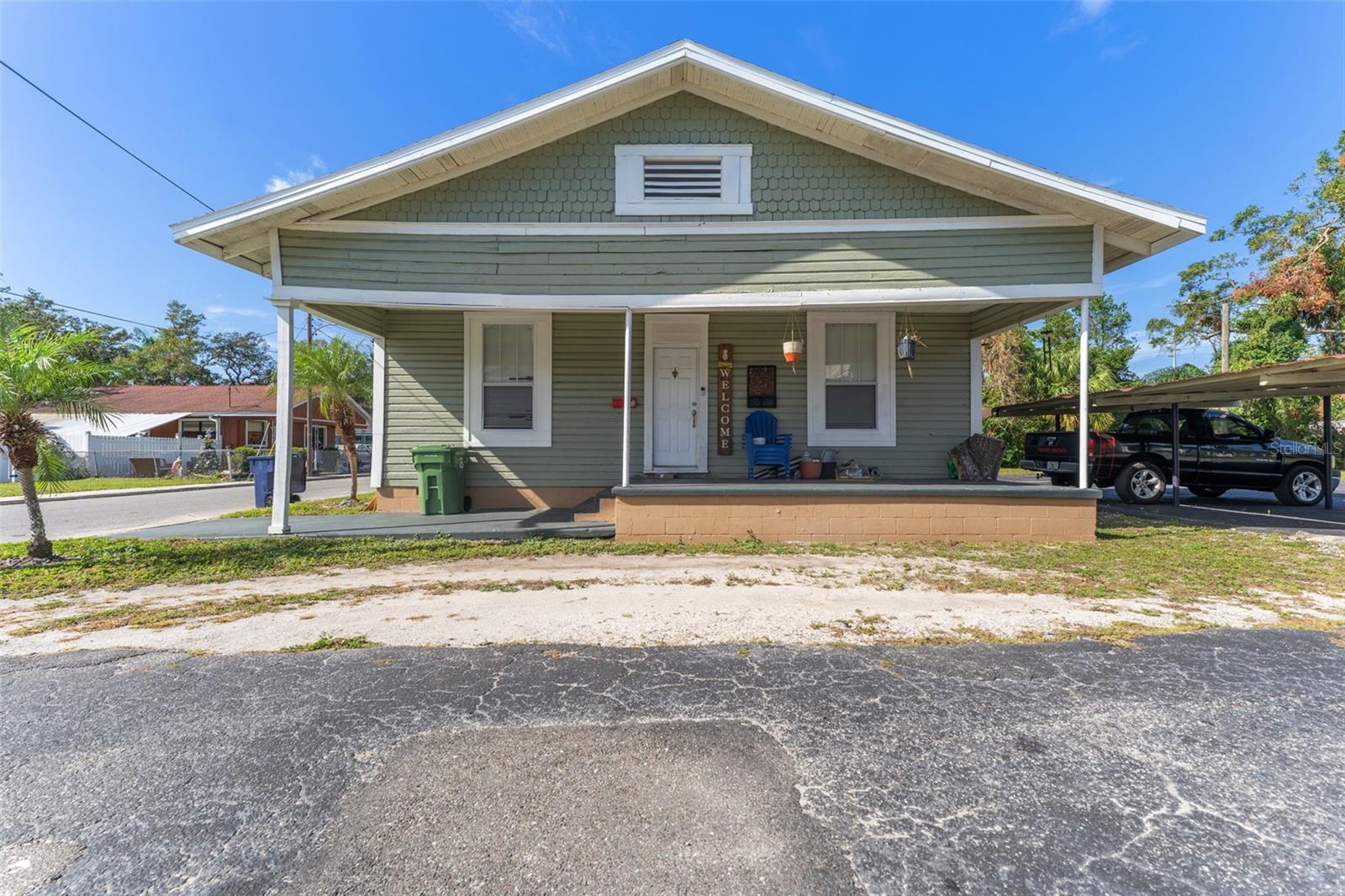 Listing photo id 39 for 3416 15th Street